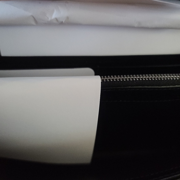 Yves Saint Laurent YSL Monogramme Quilted WOC - Picture 5 of 12